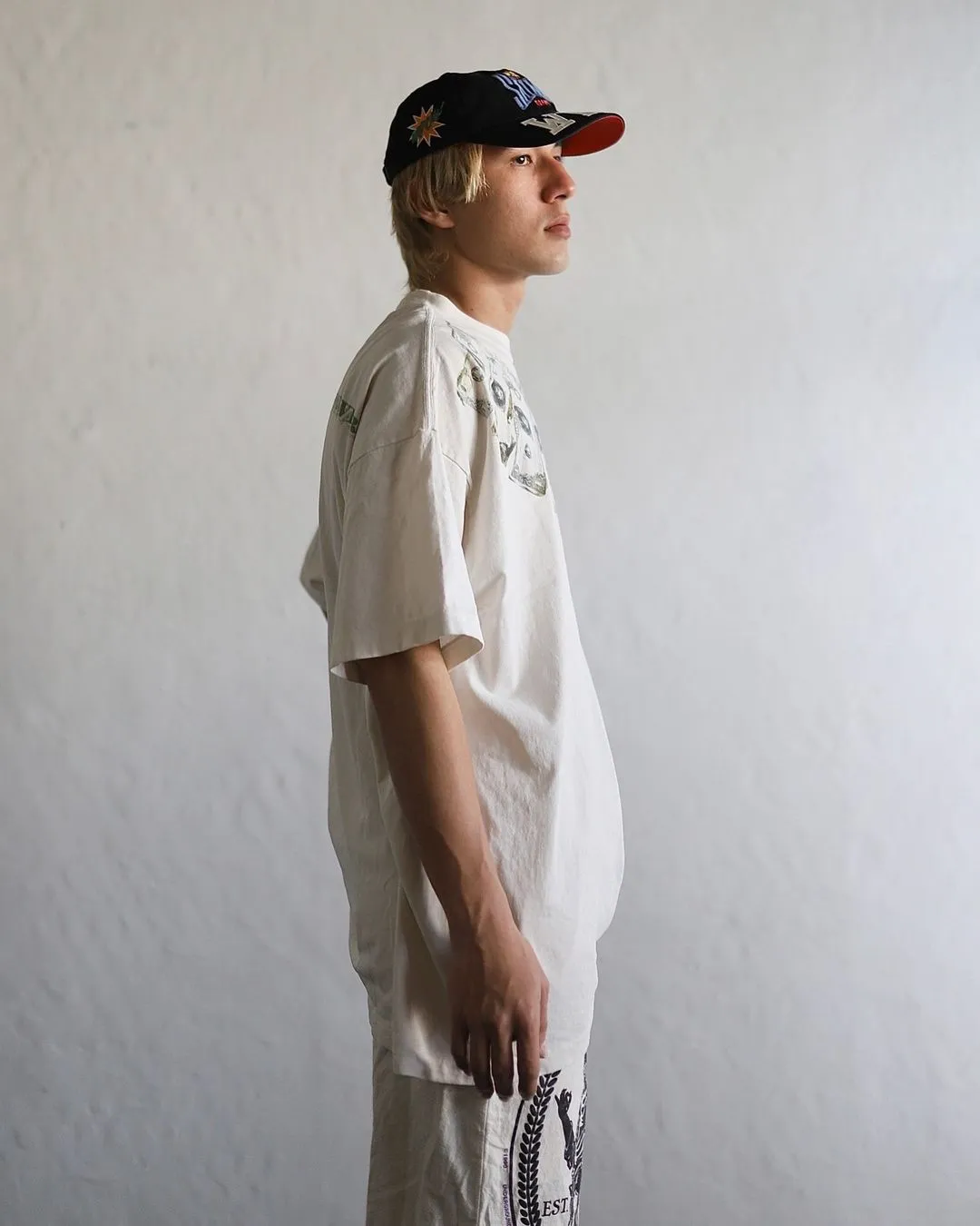SAINT Mxxxxxx MONEY TEE/WHT dollar necklace, retro short-sleeved, off-white S-XL, ready-to-wear, washed and distressed, authentic level printing, correct accessories/with little angel logo